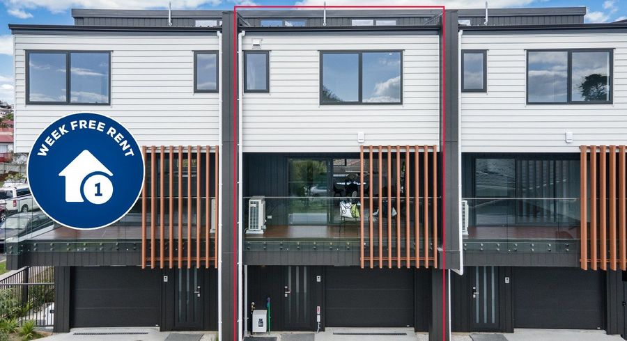  at 15B Tomintoul Place, Highland Park, Manukau City, Auckland