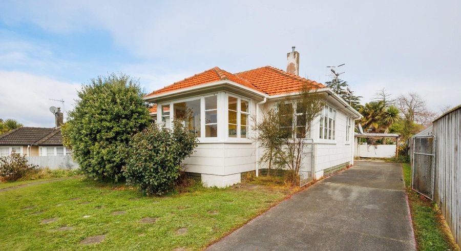  at 46 Upham Terrace, Roslyn, Palmerston North, Manawatu / Whanganui