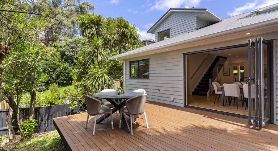  at 3/599 Glenfield Road, Totara Vale, North Shore City, Auckland