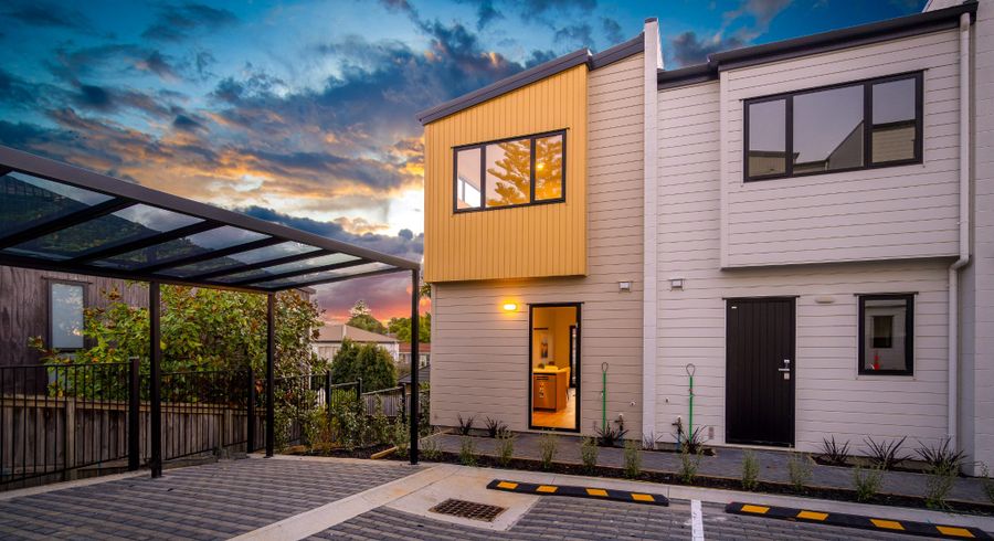  at 11 Farringdon Street, Glen Innes, Auckland City, Auckland