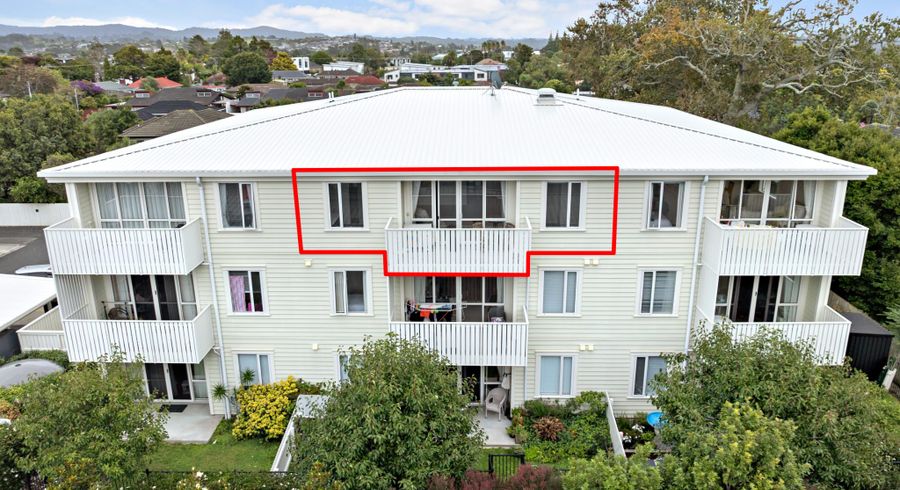  at 207/21B Swanson Road, Henderson, Waitakere City, Auckland