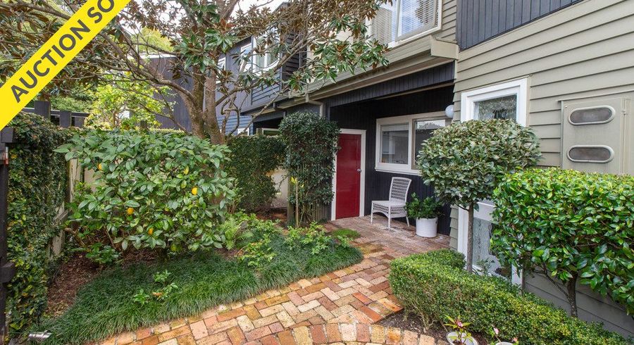  at 3/153 Bassett Road, Remuera, Auckland