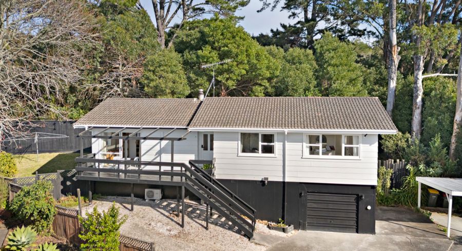 at 1/3 Aralia Road, Sunnynook, North Shore City, Auckland