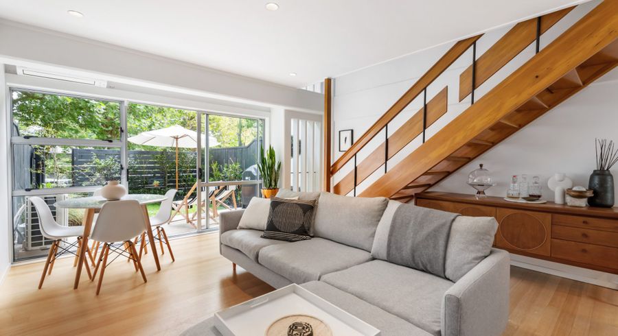  at 2/145 Howe Street, Freemans Bay, Auckland City, Auckland