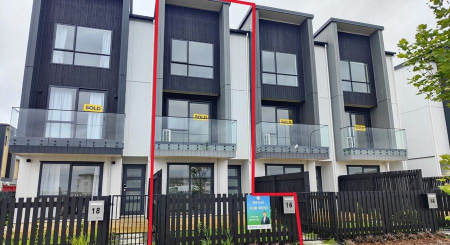  at 16 Papa Takaro Lane, Flat Bush, Manukau City, Auckland