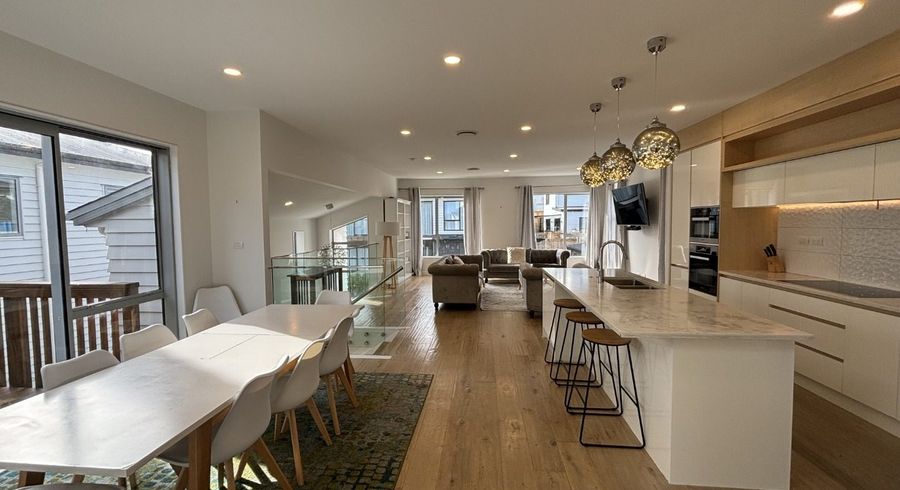  at 3/65 Francis, Hauraki, North Shore City, Auckland