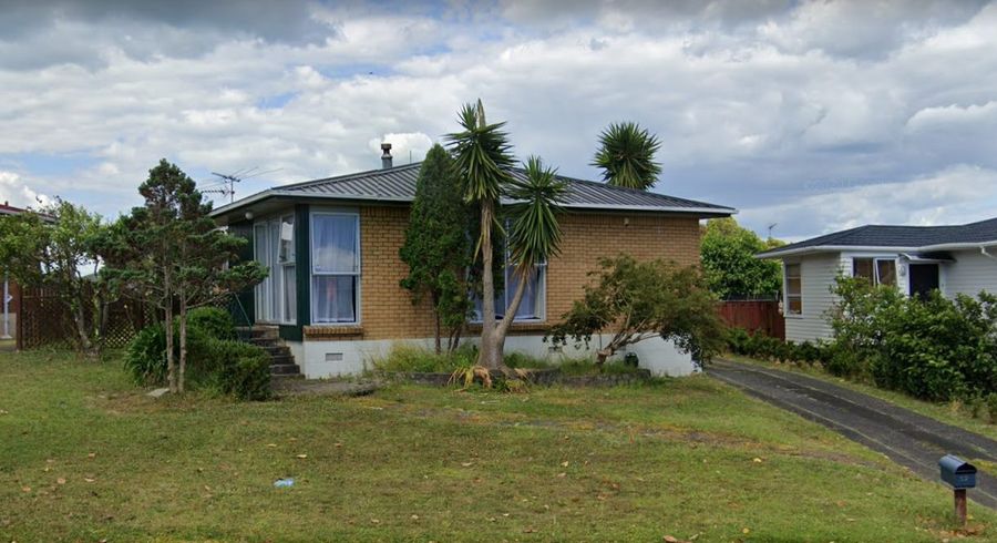  at 32 Walworth Avenue, Pakuranga Heights, Auckland