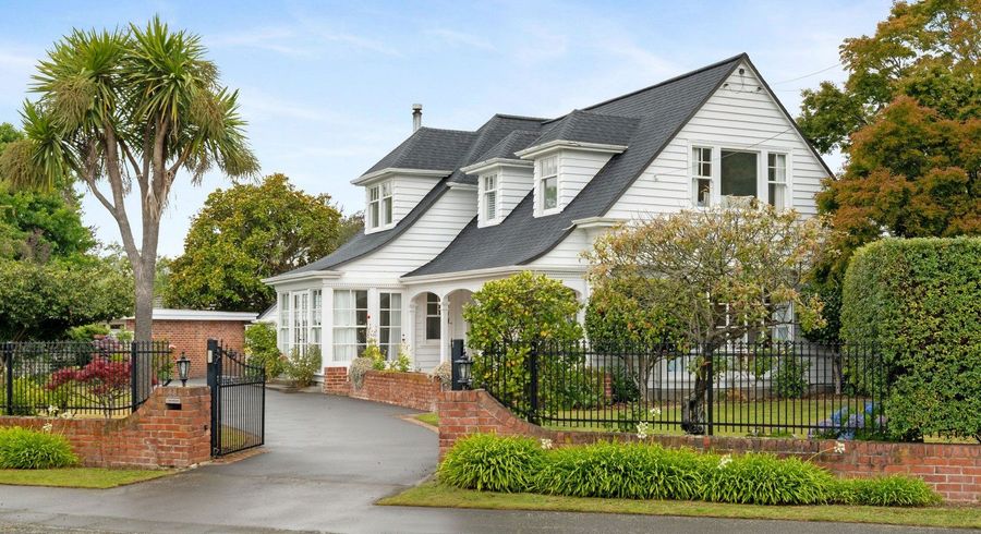  at 27 Makora Street, Fendalton, Christchurch City, Canterbury
