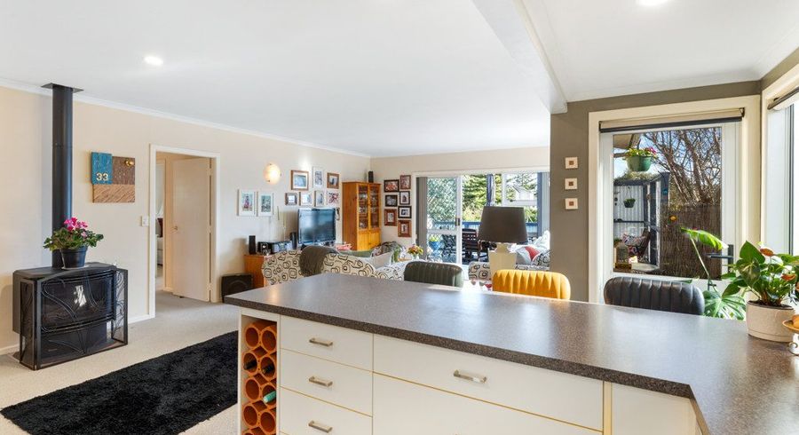  at 33 Wharemauku Road, Raumati Beach, Paraparaumu