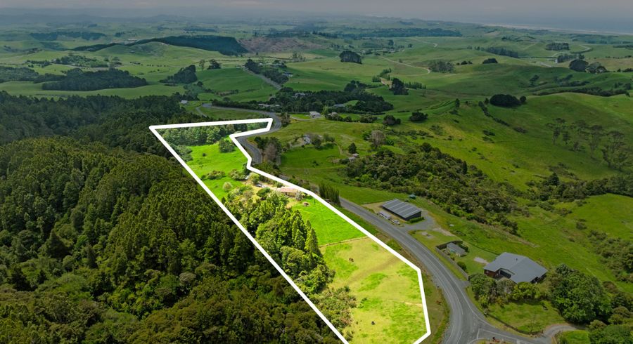  at 142 Massey Road, Waipu, Whangarei, Northland