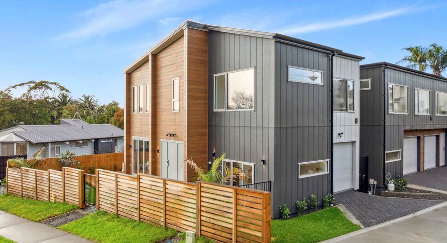  at 16A Blue Gum Rise, Sunnyhills, Manukau City, Auckland