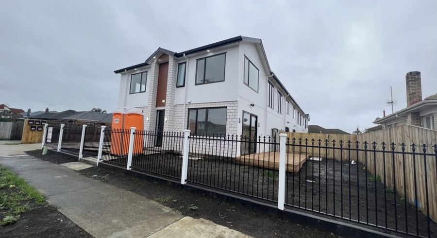  at Papatoetoe, Manukau City, Auckland