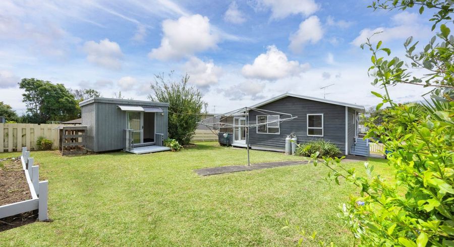  at 20 Rosewarne Crescent, Glendene, Waitakere City, Auckland
