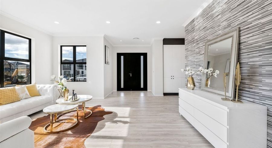  at 12 Freshland Drive, Flat Bush, Manukau City, Auckland