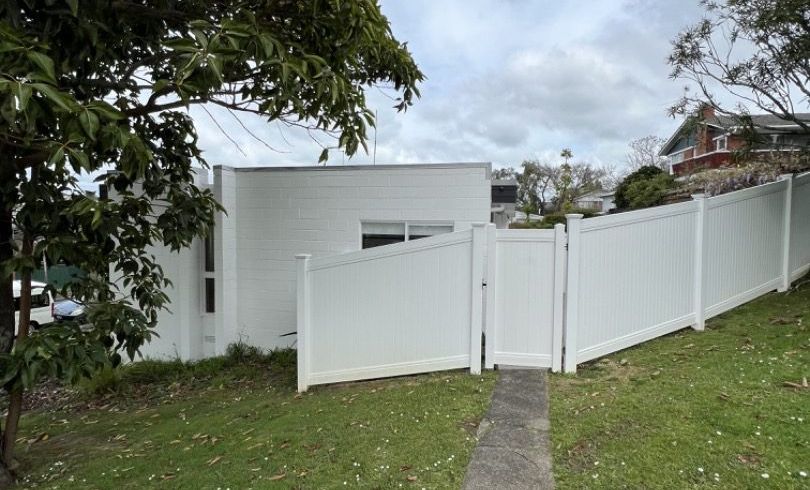  at 1/42 Richards Ave, Forrest Hill, North Shore City, Auckland