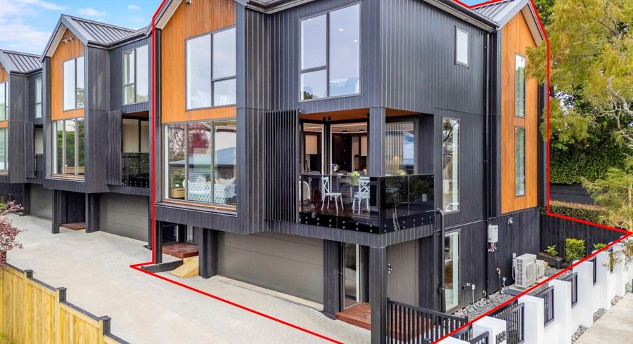  at 1/30 Clonbern Road, Remuera, Auckland City, Auckland