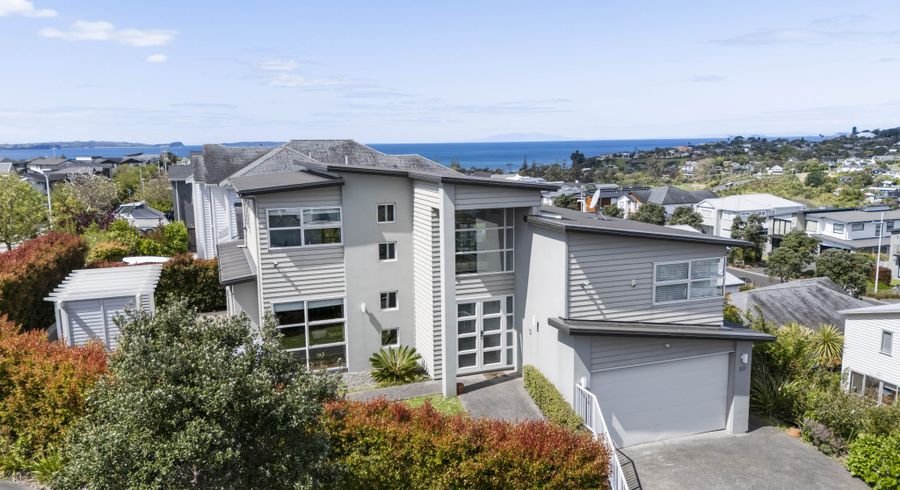  at 33 Caldera Drive, Long Bay, Auckland