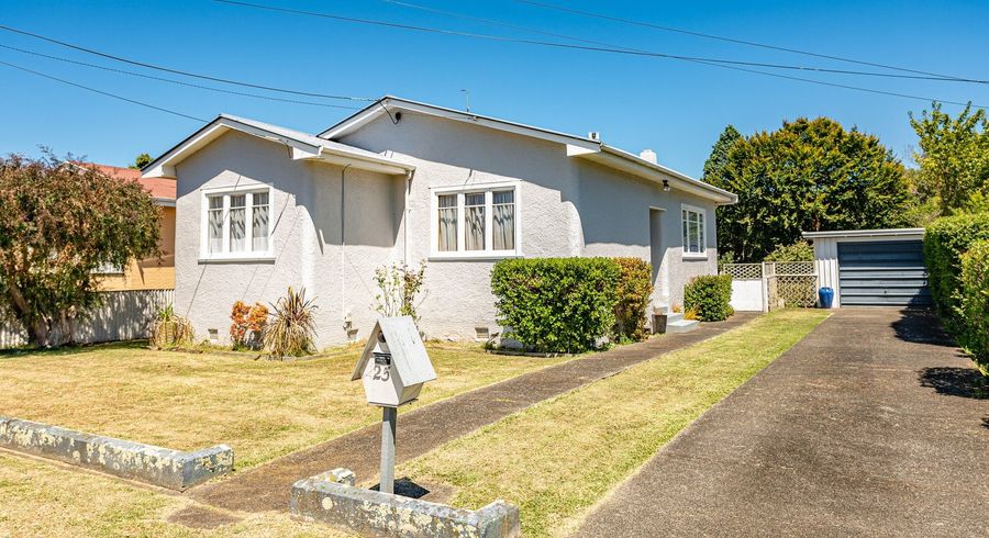 at 25 Field Street, Aramoho, Whanganui