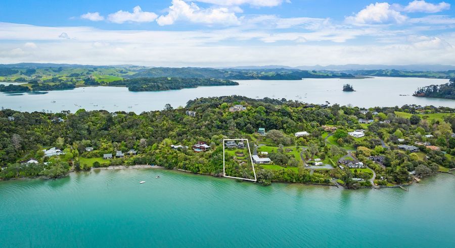  at 17 Young Street, Mahurangi East, Rodney, Auckland