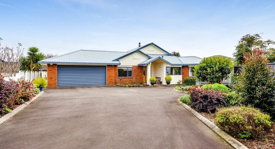  at 10 Taylor Place, Merrilands, New Plymouth