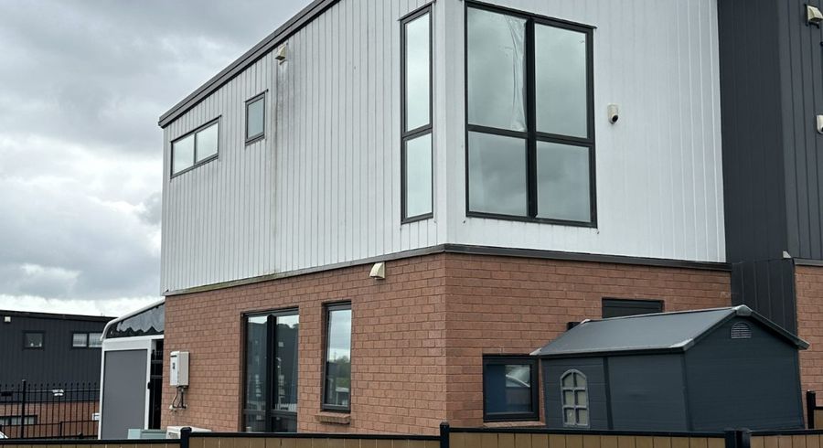  at 2 Treeline Lane, Flat Bush, Manukau City, Auckland