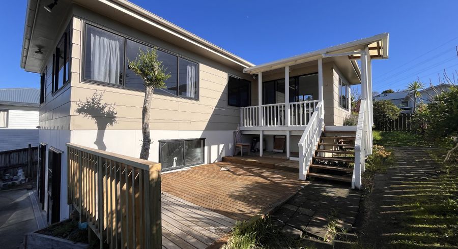  at 1 Loughanure Place, Massey, Waitakere City, Auckland