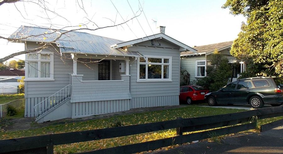  at 86 Calgary Street, Sandringham, Auckland City, Auckland