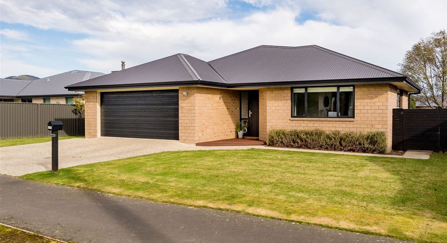  at 199 Wingatui Road, Mosgiel, Mosgiel
