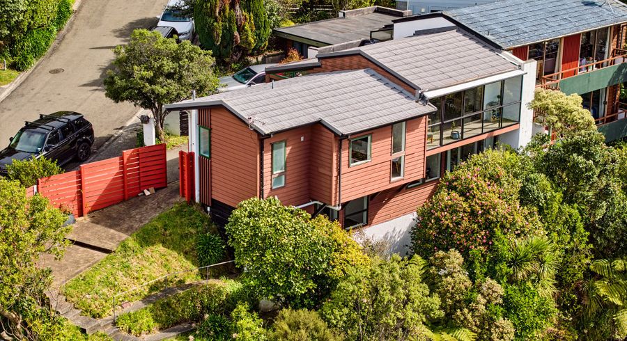  at 2 Hawick Street, Karori, Wellington