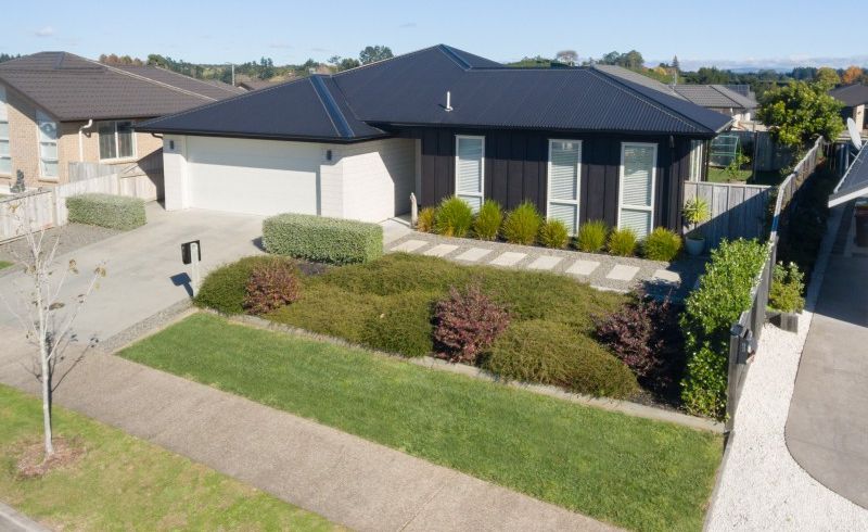  at 91 Puhirake Crescent, Pyes Pa, Tauranga