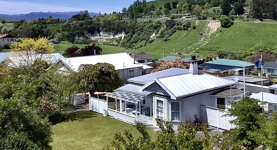  at 21 Kaka Road, Taihape