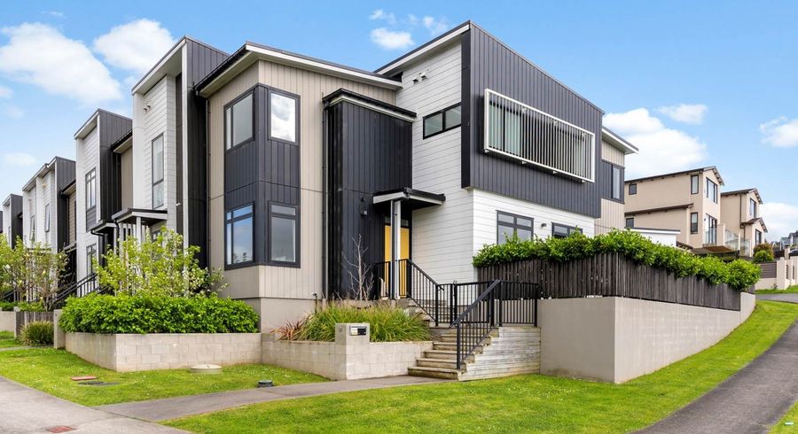  at 151 Bonair CREScent, Silverdale, Silverdale