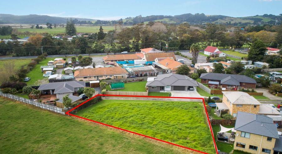  at 30 Aitkenhead Court, Parakai, Helensville