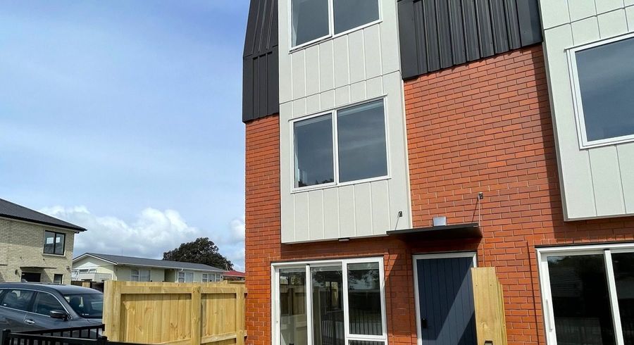  at 12 Timata Lane, Mangere, Manukau City, Auckland