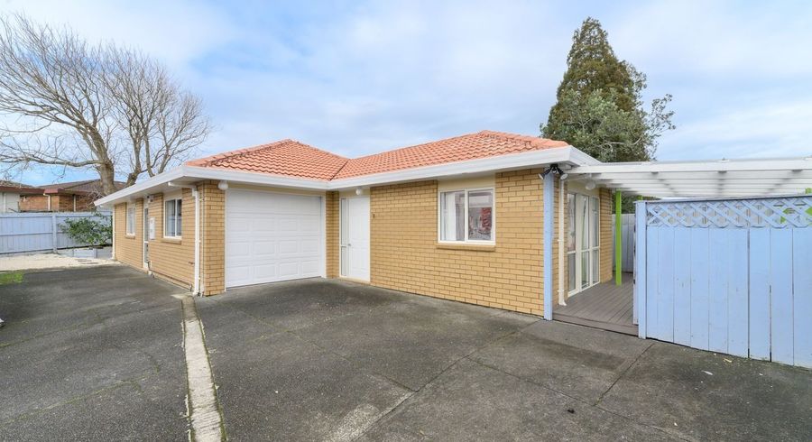  at 12B Howell Crescent, Mount Roskill, Auckland City, Auckland