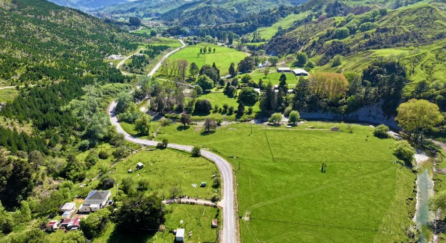  at 1480 Waingake Road, Manutuke