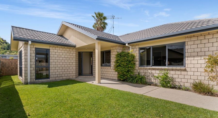  at 5/100 Millers Road, Brookfield, Tauranga