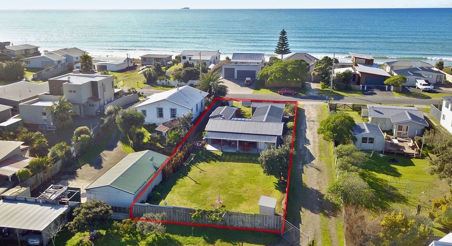  at 460 Pukehina Parade, Te Puke