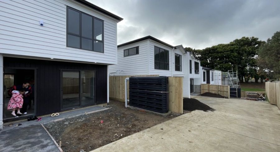  at 9E Julian Place, Otara, Manukau City, Auckland