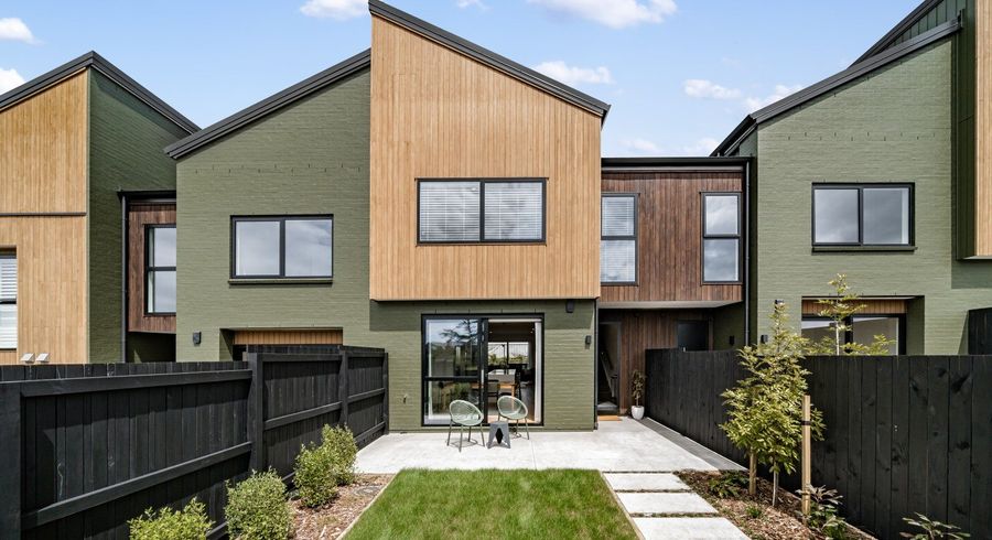  at 9 Golden Fall Road, Hobsonville, Waitakere City, Auckland