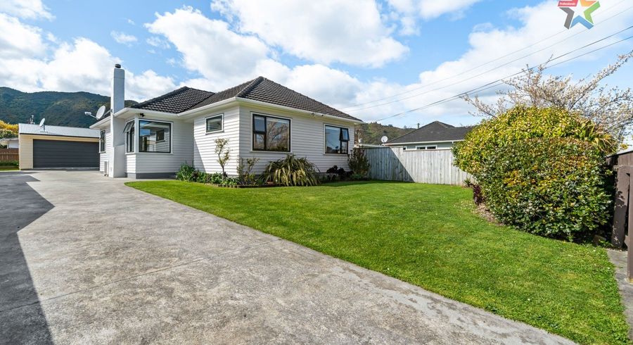  at 4 Roberts Street, Wainuiomata, Lower Hutt, Wellington