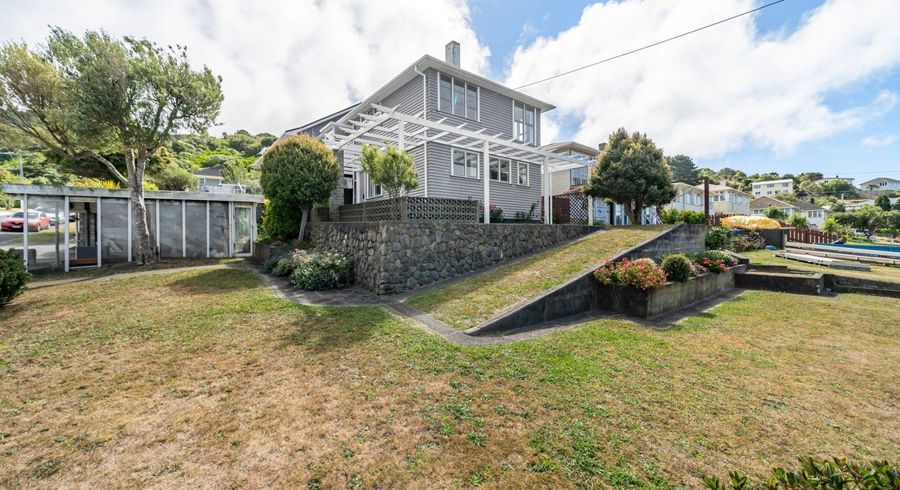  at 2 Waiho Terrace, Elsdon, Porirua