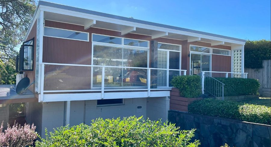  at 3 Jeff Place, Howick, Manukau City, Auckland