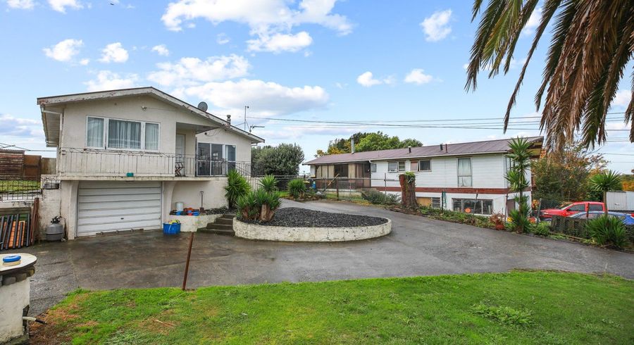  at 176 Collins Road, Temple View, Hamilton