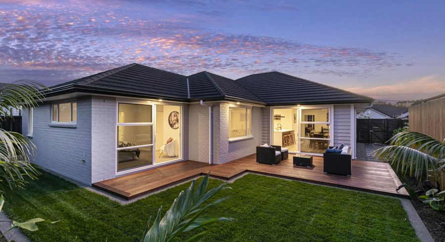  at 15 Parkland Loop, Milldale, Rodney, Auckland