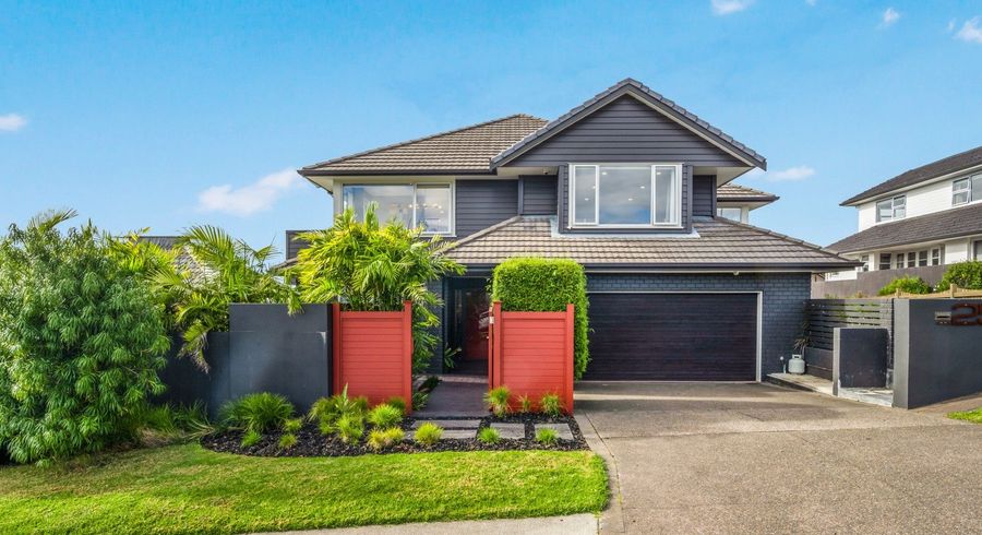 at 1/25 Seymour Road, Mellons Bay, Auckland