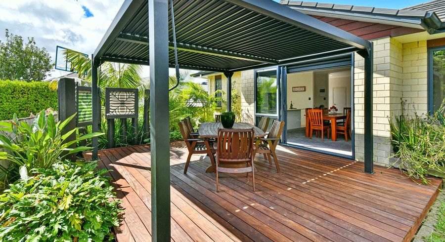  at 27 Searle Drive, Patumahoe, Franklin, Auckland