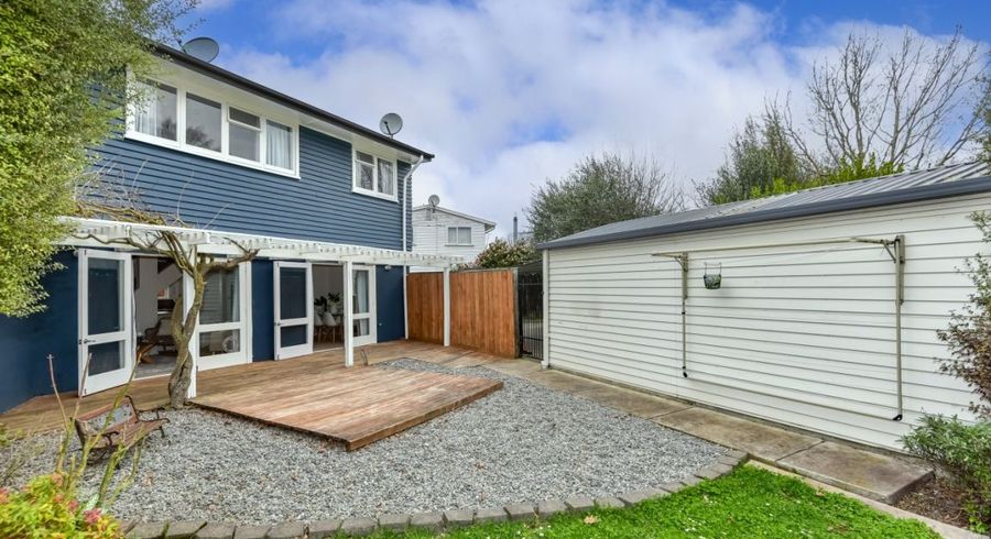  at 33 Flay Crescent, Burnside, Christchurch