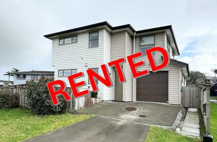  at 6A St Catherine Crescent, West Harbour, Waitakere City, Auckland