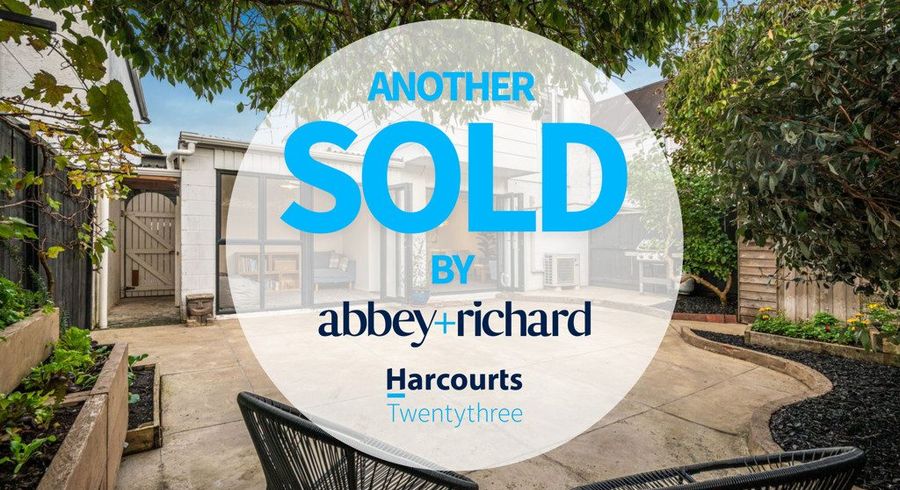  at 4/5 Patterson Street, Sandringham, Auckland